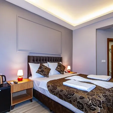 Naz Old Bazaar Отель 3*