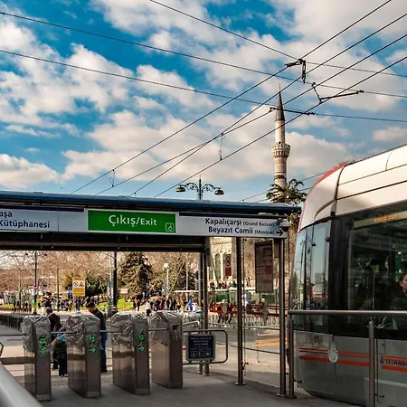 Naz Old Bazaar Отель 3*